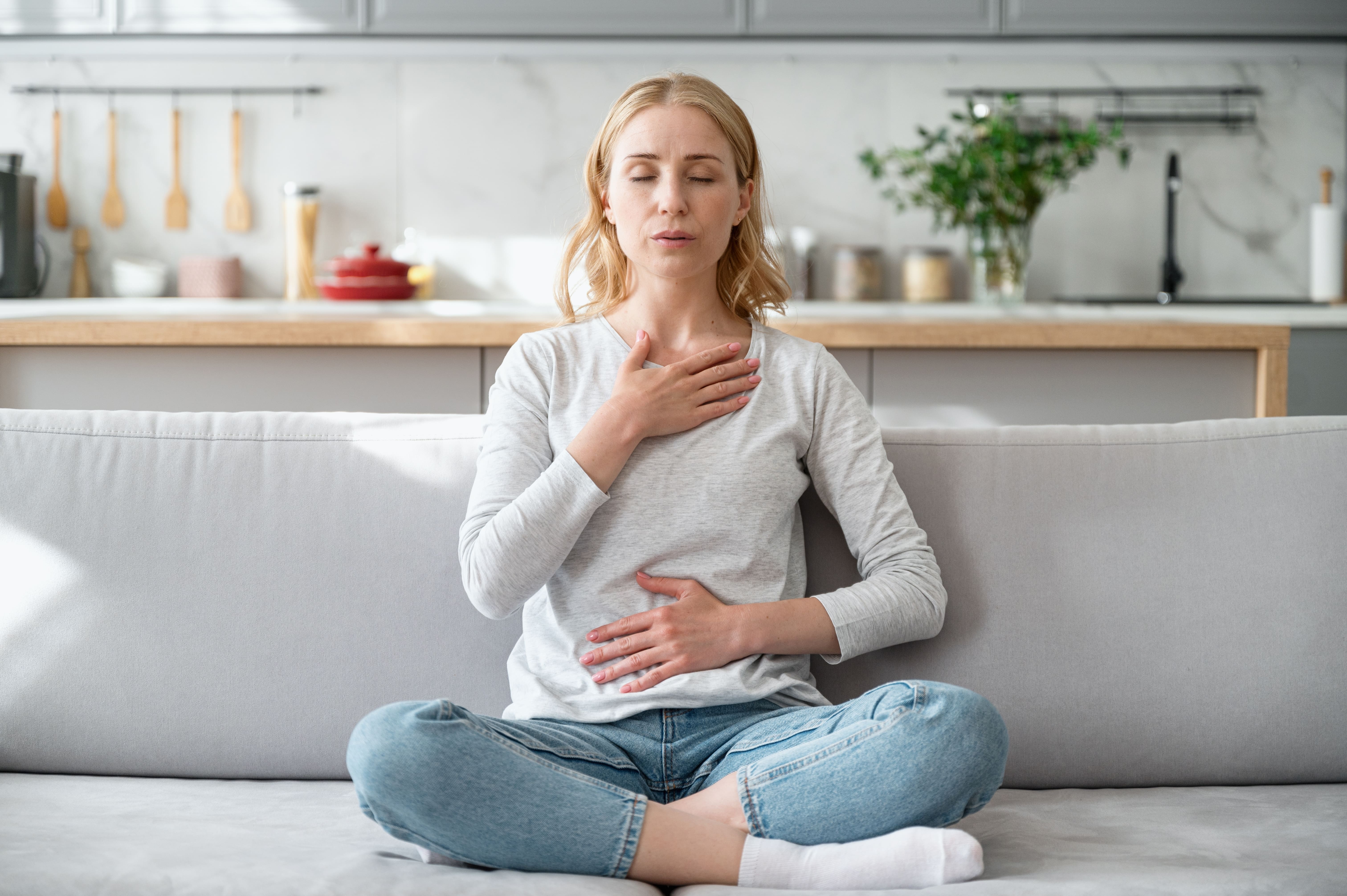 Is Zopiclone licensed for anxiety treatment?